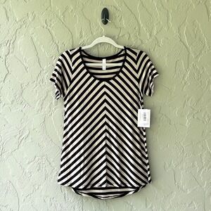 LuLaRoe Women's Small Black & Beige Multi Short Sleeve Classic Tee Tunic Top NWT